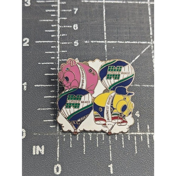 VTG Norwest Bank Pig Piggy Bank Hot Air Balloon Enamel Pin Advertise Wells Fargo - Picture 2 of 5